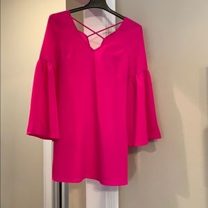 Dress. Flowy sleeves. Hot pink